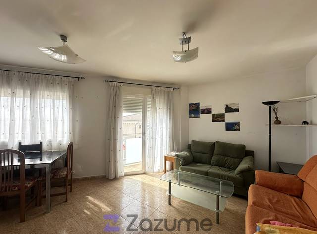 Piso en Alquiler en C. Menéndez Pidal en Arcas del Villar