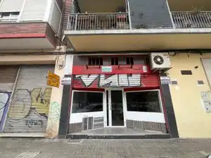 Vista exterior de Local de lloguer en Zaragoza amb Aire condicionat