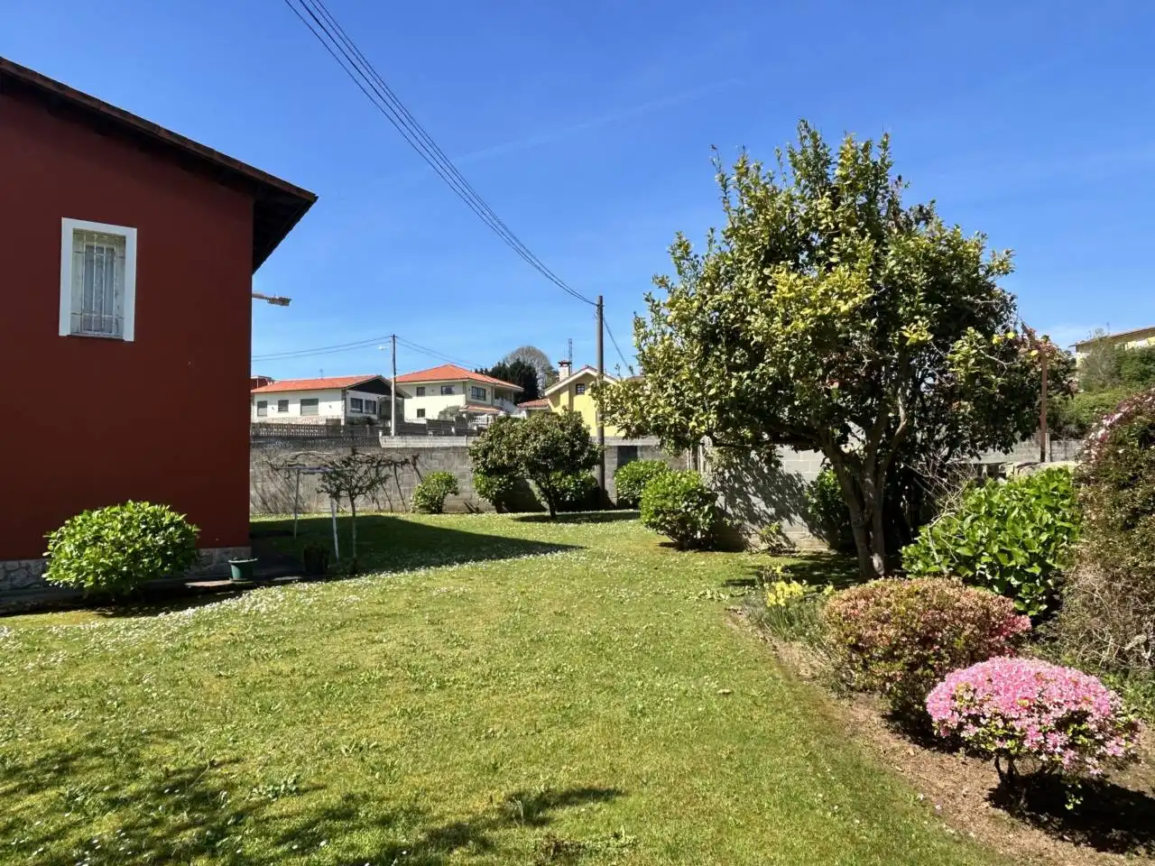 Garten von Haus oder Chalet zum Verkauf in Llanes mit Heizung, Privatgarten und Terrasse