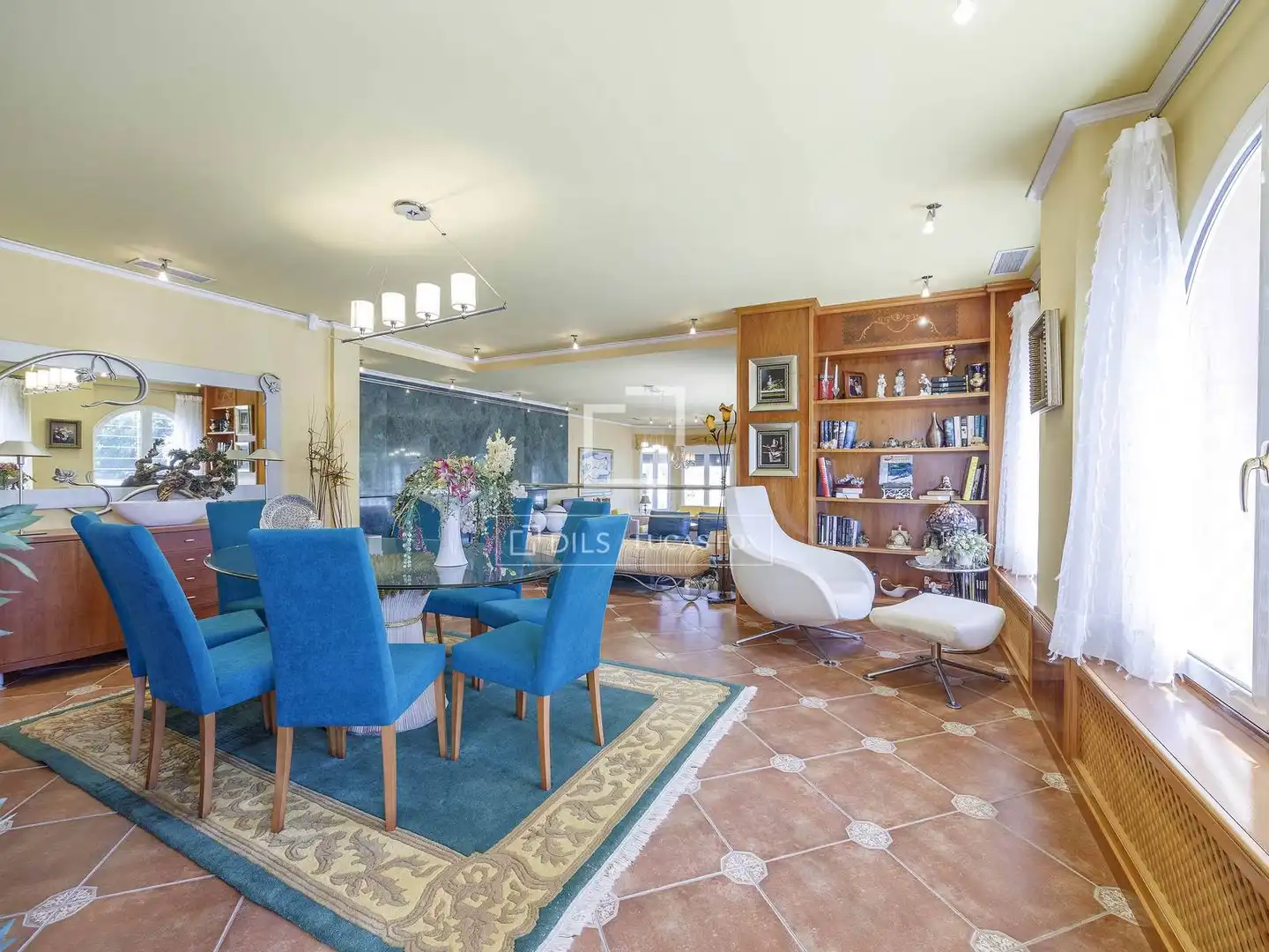 Villa mit Pool zum Verkauf in Montserrat, imagen 25