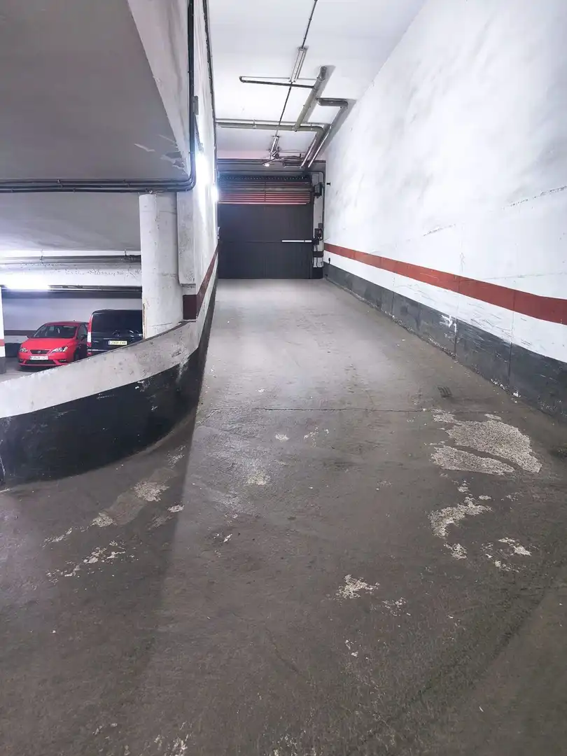 Parking de Apartamento en venta en Ciudad Real con Balcón