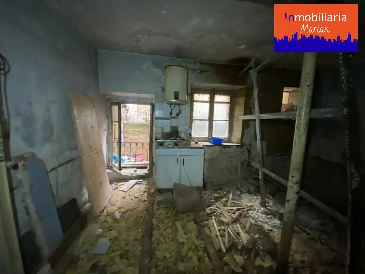 Kitchen of Houses for sale in Roa
