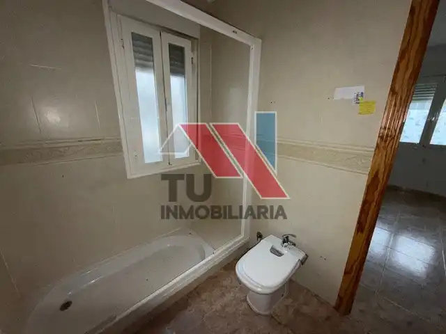 Bedroom of Houses for sale in Huecas  with Storage room, Swimming Pool and Alarm