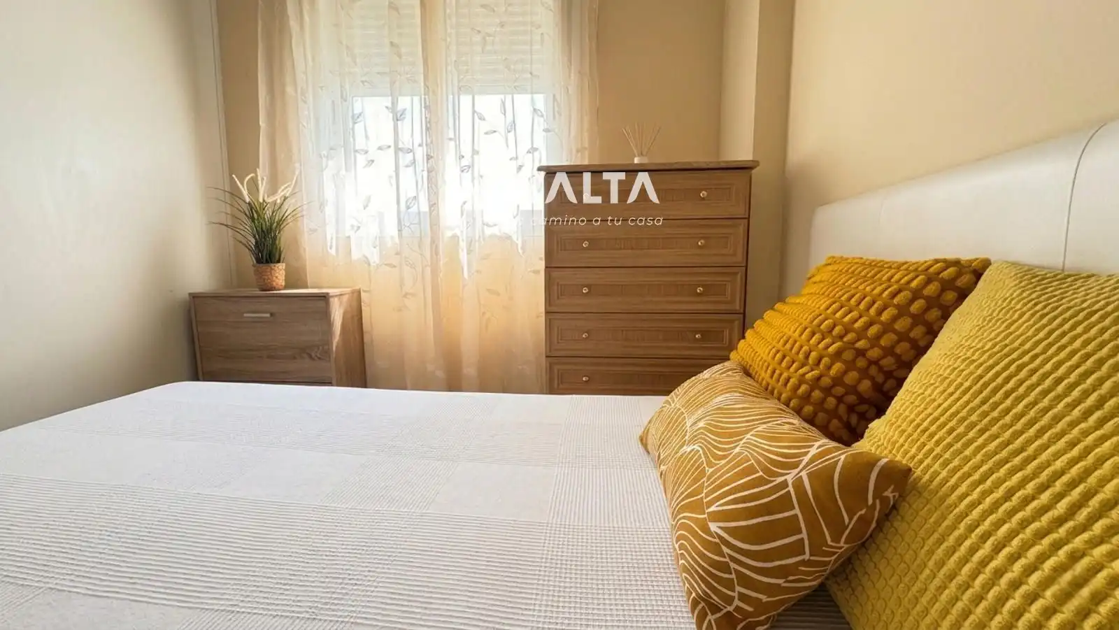 Habitación de Piso en venta en Madrid con Aire acondicionado, Calefacción y Trastero