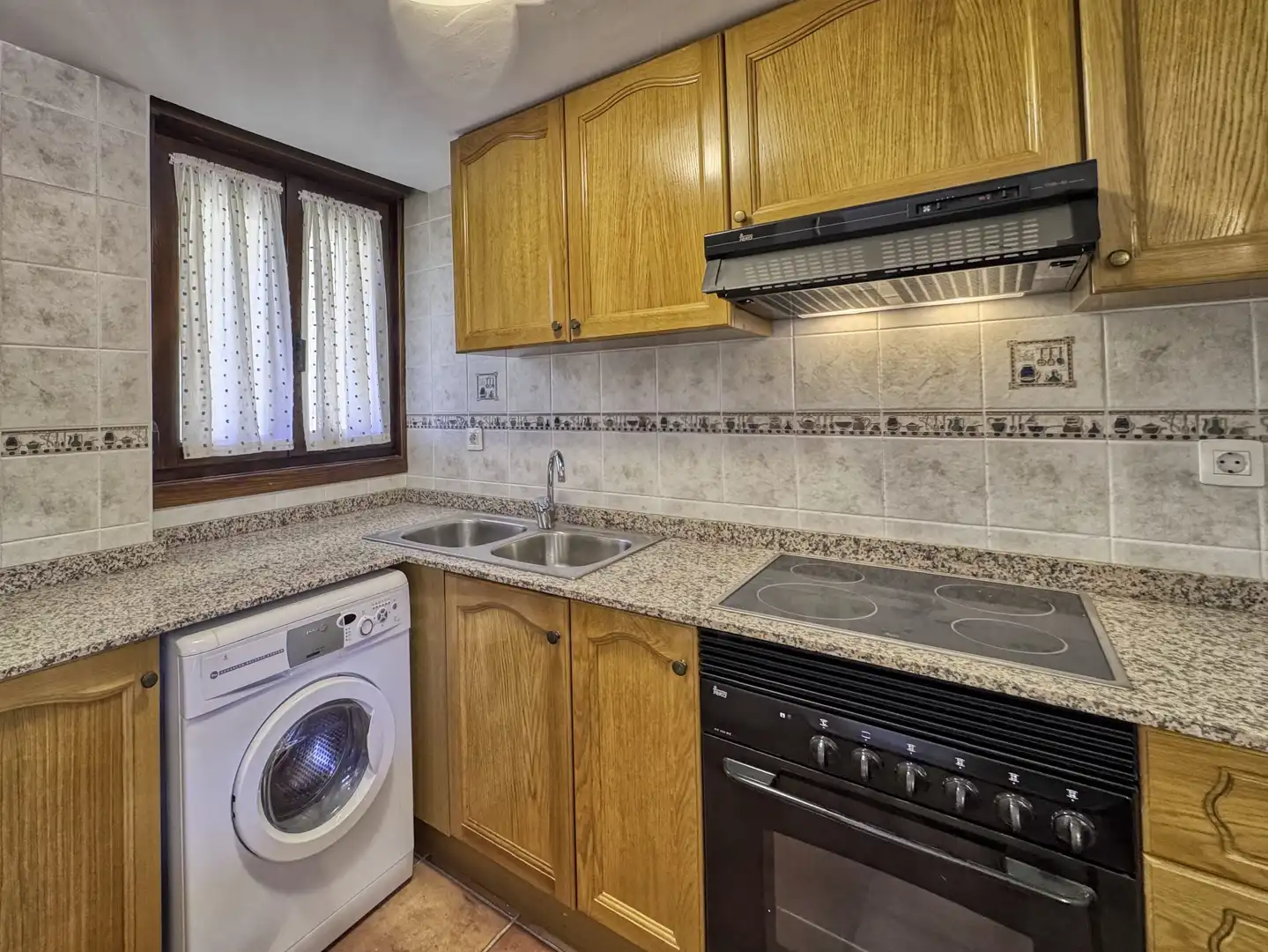 Cocina de Piso en venta en Alcalá de la Selva con Calefacción