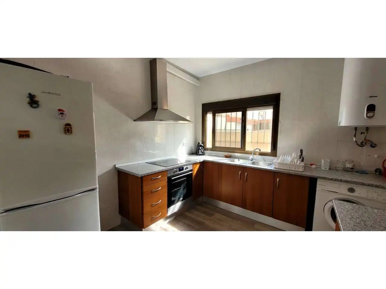 Kitchen of Houses for sale in Sanlúcar de Barrameda  with Air Conditioner and Terrace