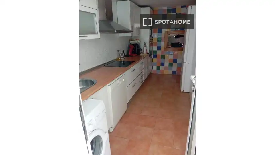 Room in Los Narejos - Punta Calera
