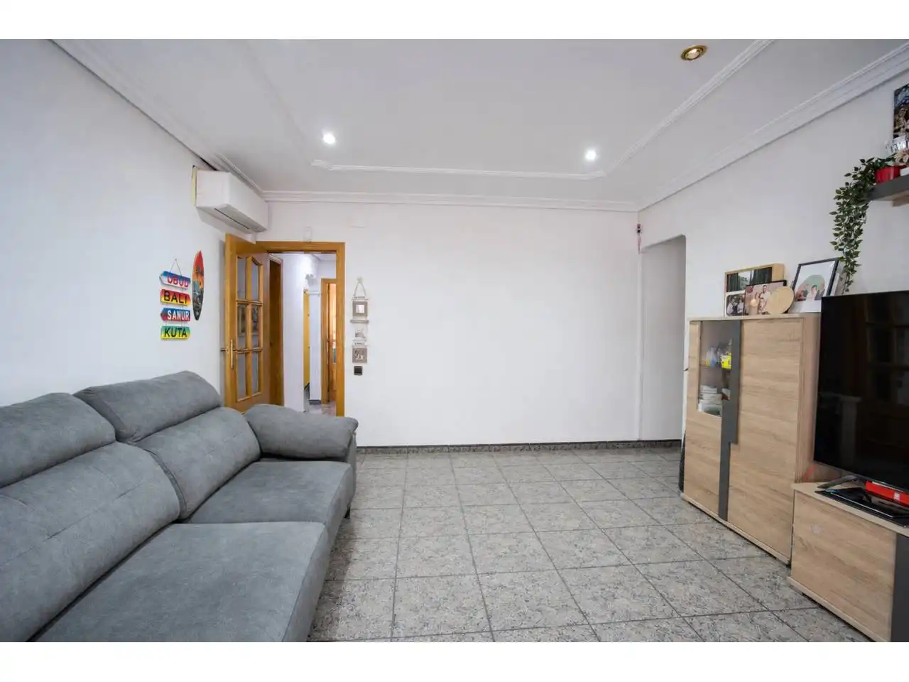Living room of Flat for sale in La Llagosta  with Air Conditioner and Balcony