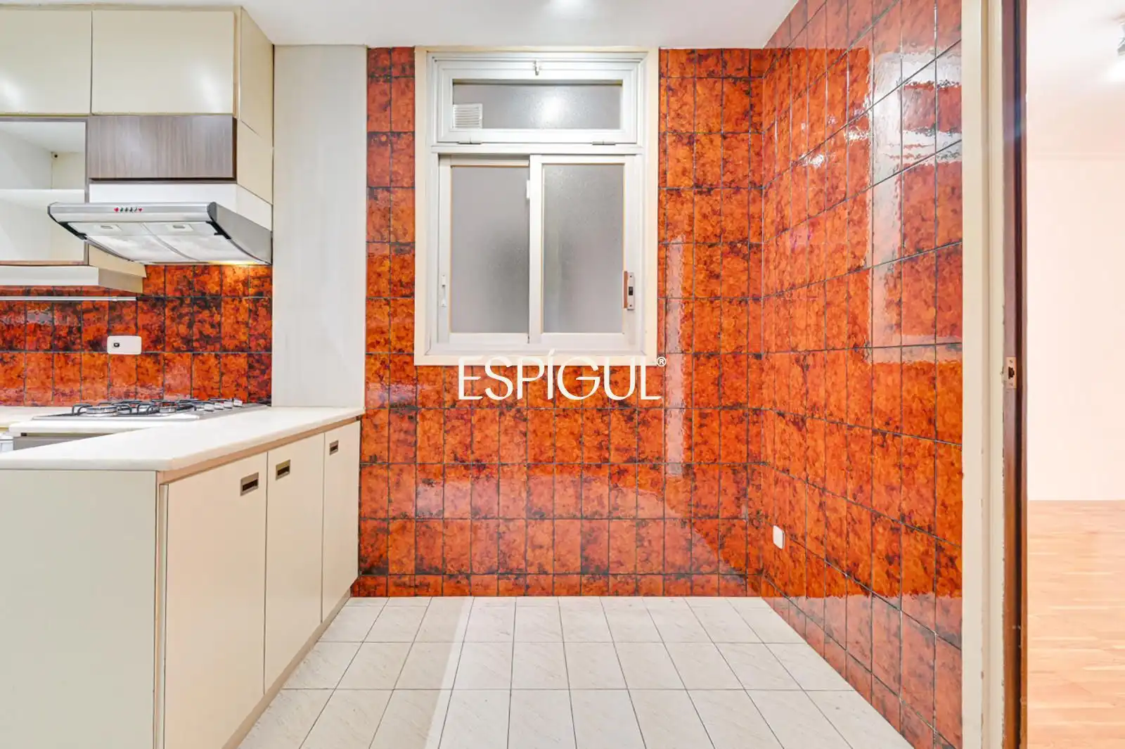 Cocina de Piso en venta en Barcelona con Calefacción, Parquet y Terraza