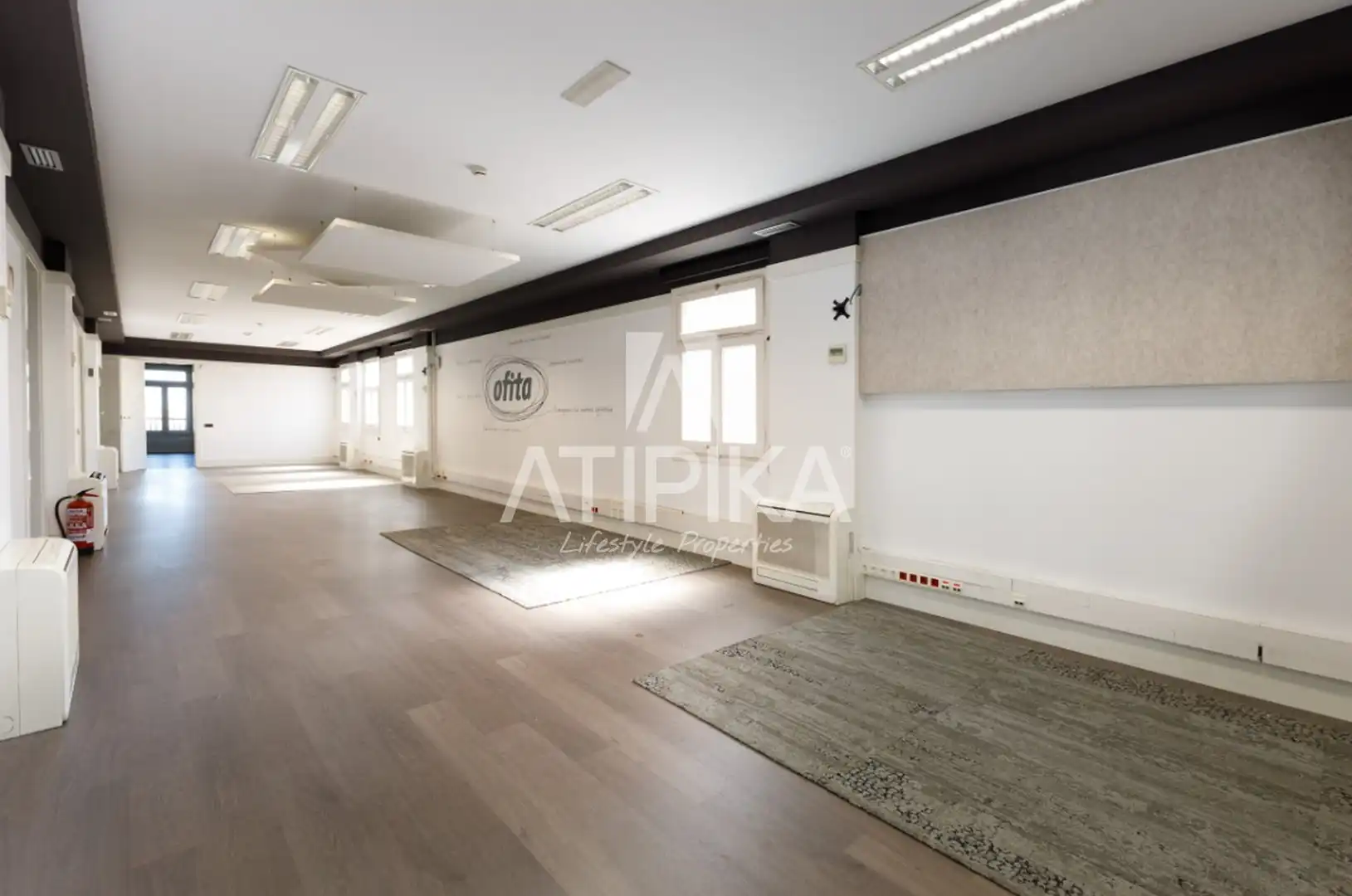 Office for rent in Eixample