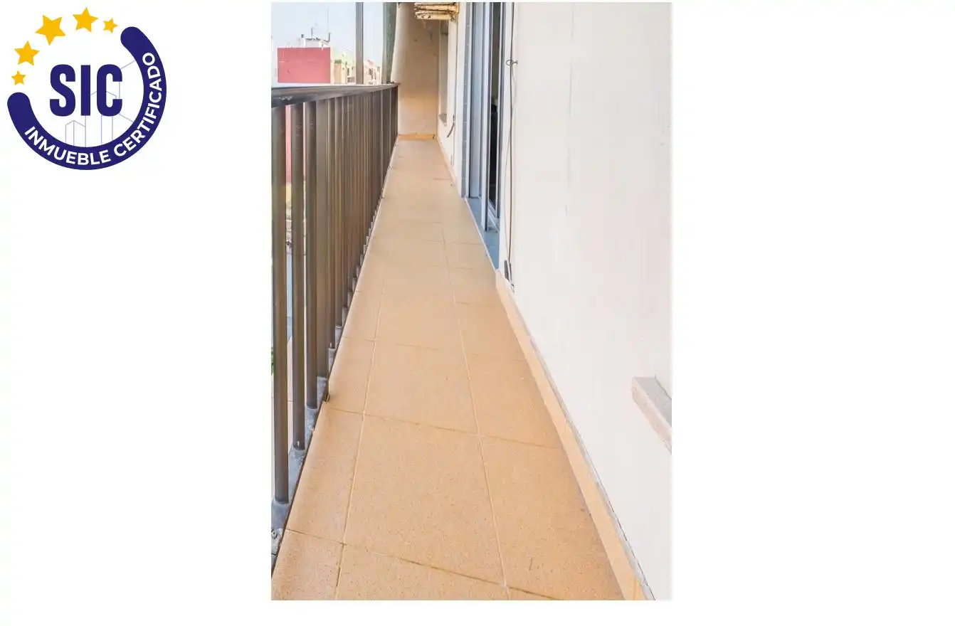 Terraza de Piso en venta en Valencia con Aire acondicionado y Balcón