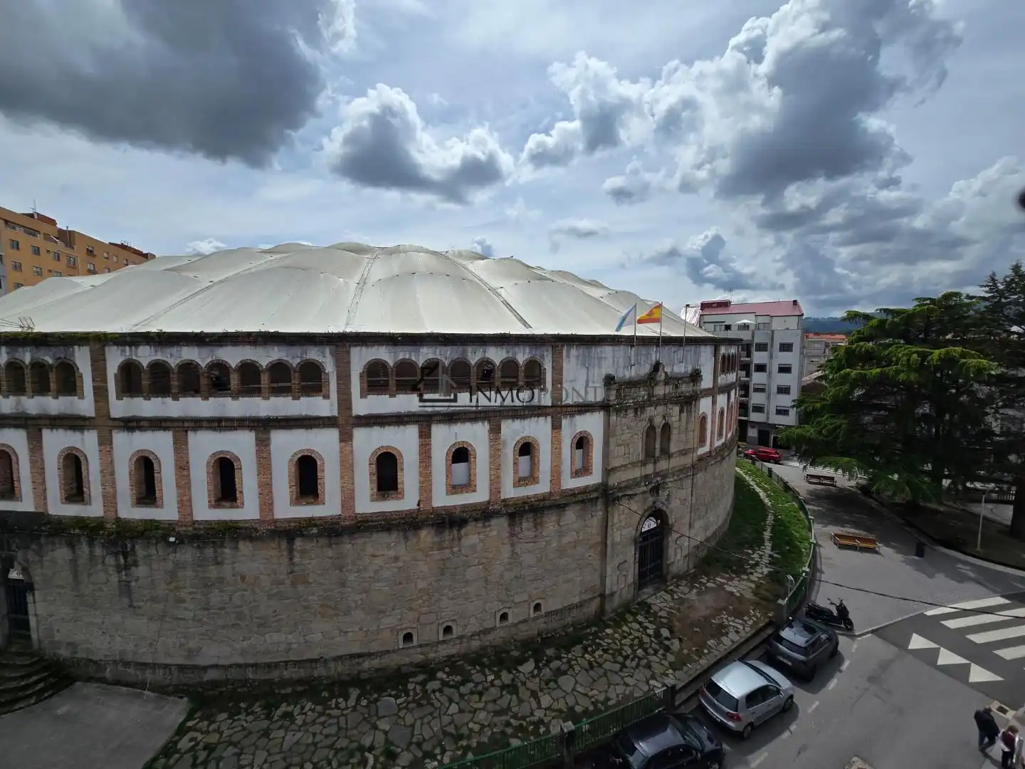 Exterior view of Flat for rent in Pontevedra Capital   with Heating, Terrace and Oven