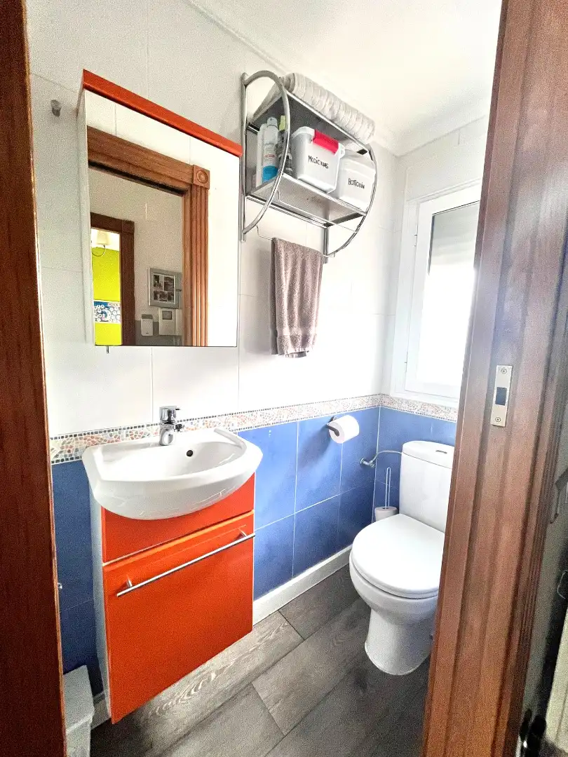 Baño de Casa adosada en venta en Mont-roig del Camp con Aire acondicionado, Calefacción y Terraza