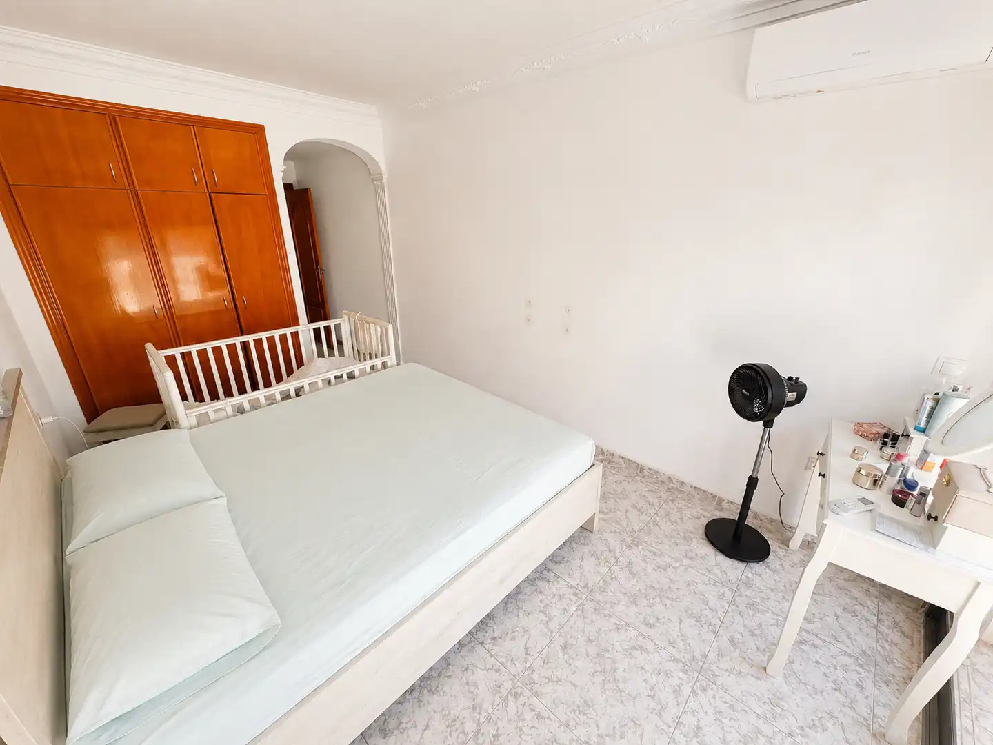 Habitación de Piso en venta en El Campello con Aire acondicionado, Calefacción y Amueblado
