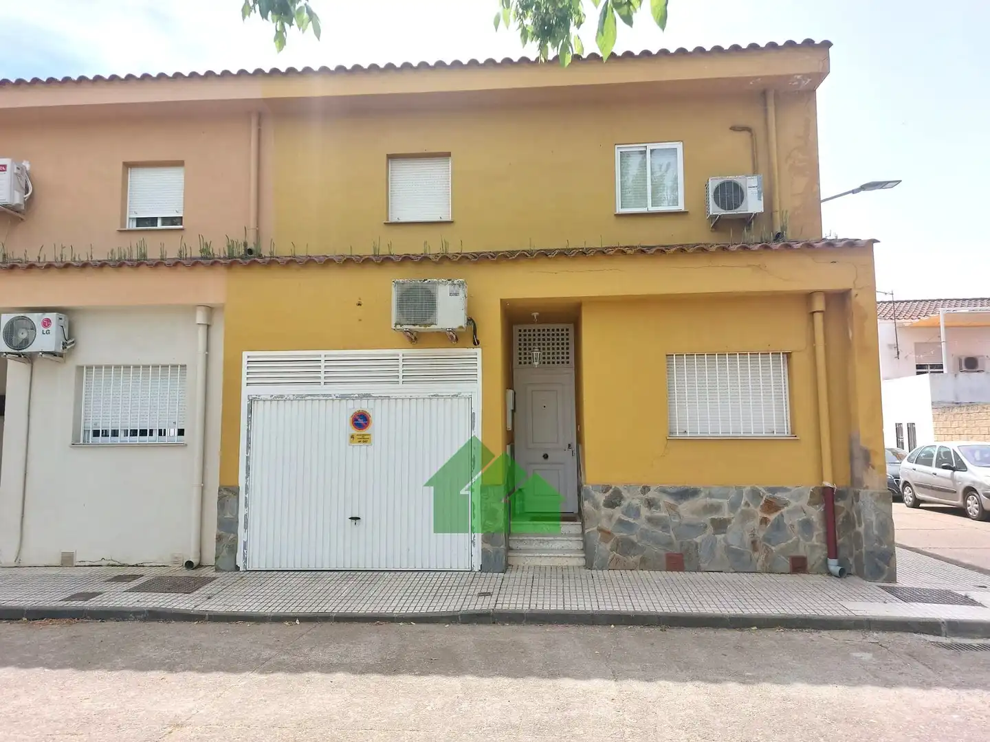 Vista exterior de Casa o chalet en venta en Torremayor con Aire acondicionado, Calefacción y TV
