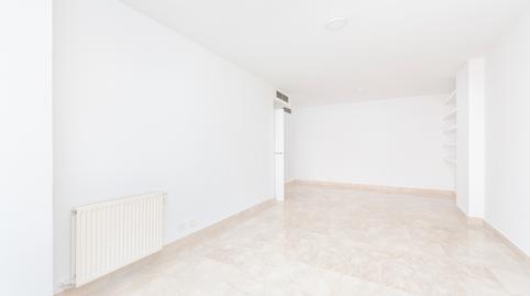 Photo 3 of Flat to rent in De Papa Negro, 20, Conde Orgaz - Piovera, Madrid