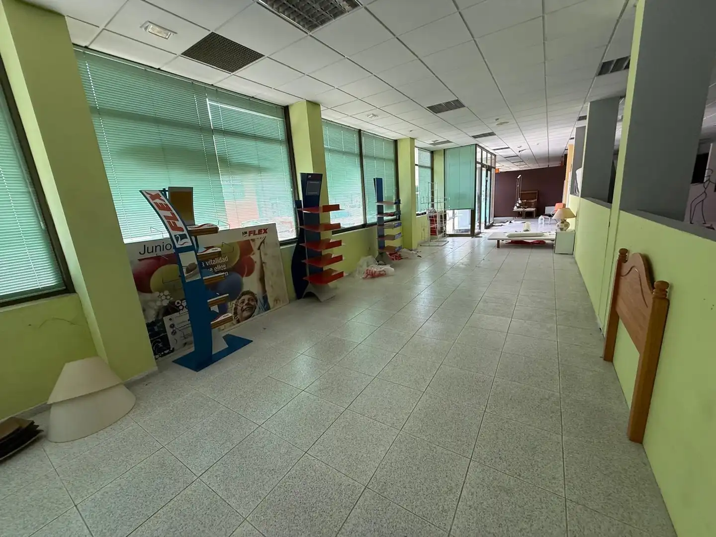 Commercial properties for sale in San Cristóbal de la Laguna  with Air Conditioner and Furnished