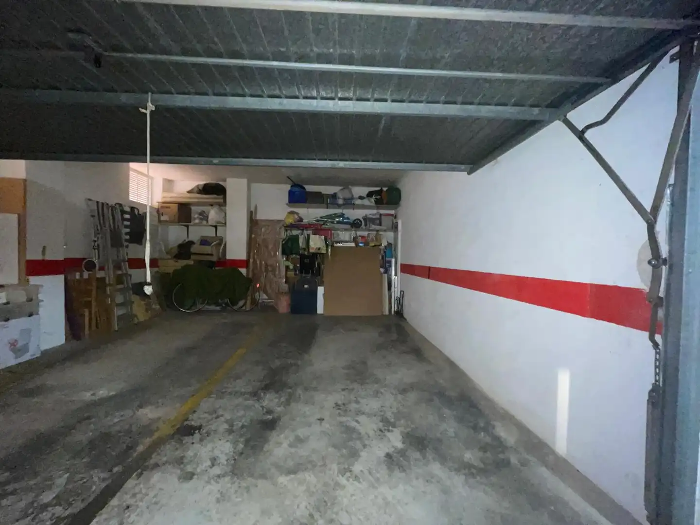 Parkplatz von Wohnung zum Verkauf in Torrevieja mit Klimaanlage, Heizung und Terrasse