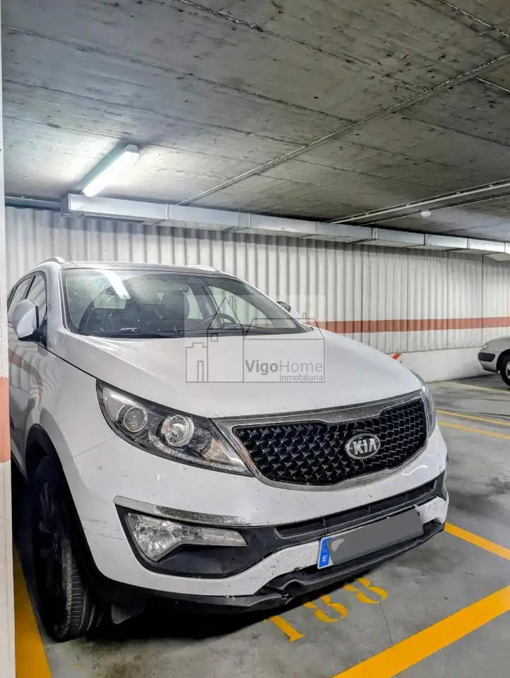 Parking of Flat for rent in Vigo   with Heating and Furnished