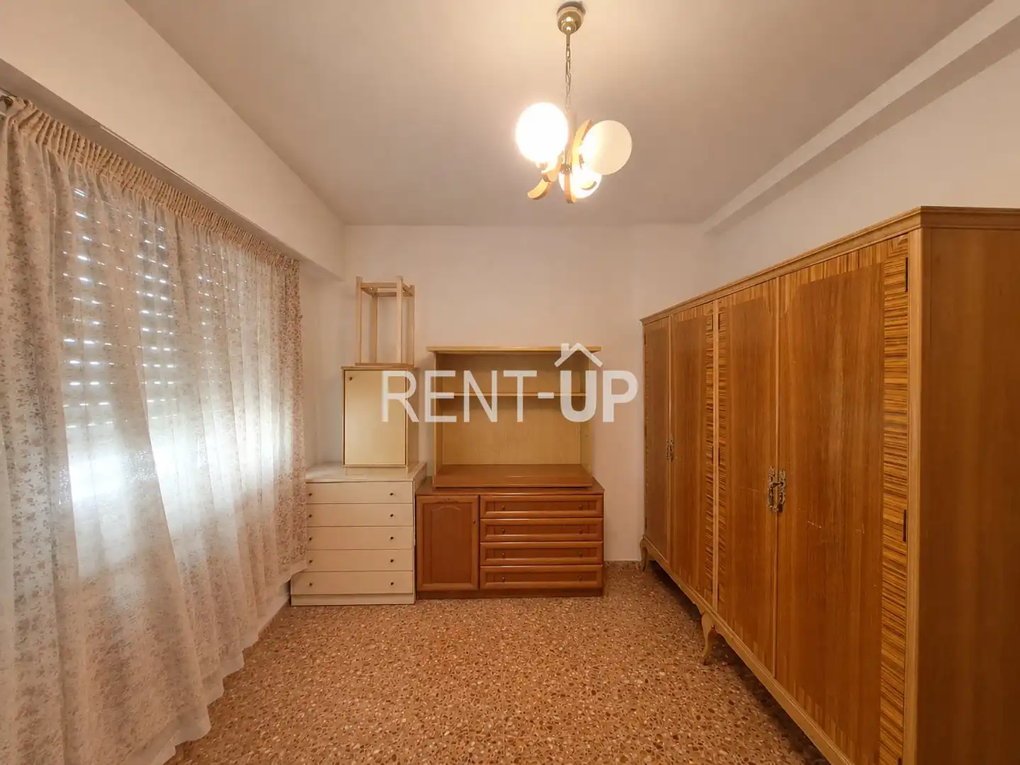 Habitación de Piso en venta en Xàtiva con Horno y Balcón