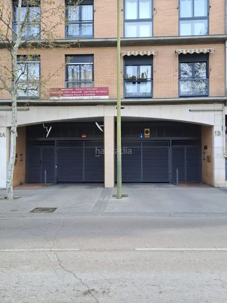 Parkplatz zur Miete in Avenida de la Constitucion 40
