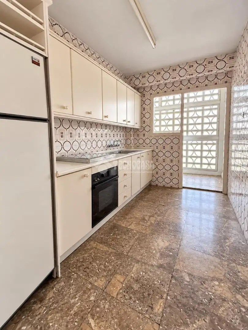 Cocina de Piso en venta en Alicante / Alacant con Terraza