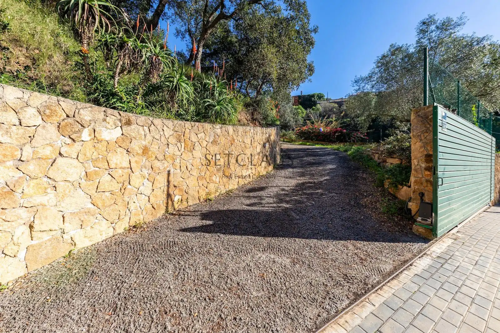 Vista exterior de Casa o xalet en venda en Lloret de Mar amb Calefacció, Jardí privat i Terrassa