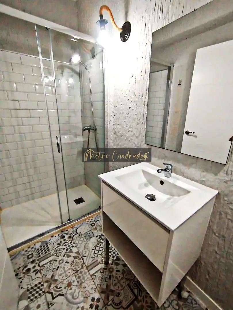 Baño de Piso de alquiler en Mérida con Aire acondicionado y Amueblado
