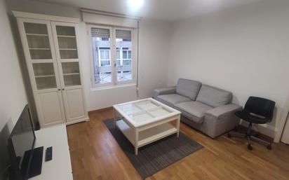 Sala d'estar de Pis de lloguer en Ourense Capital  amb Calefacció i Moblat