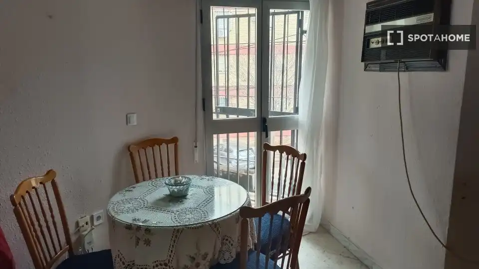 Habitació a Juan XXIII - Rochelambert