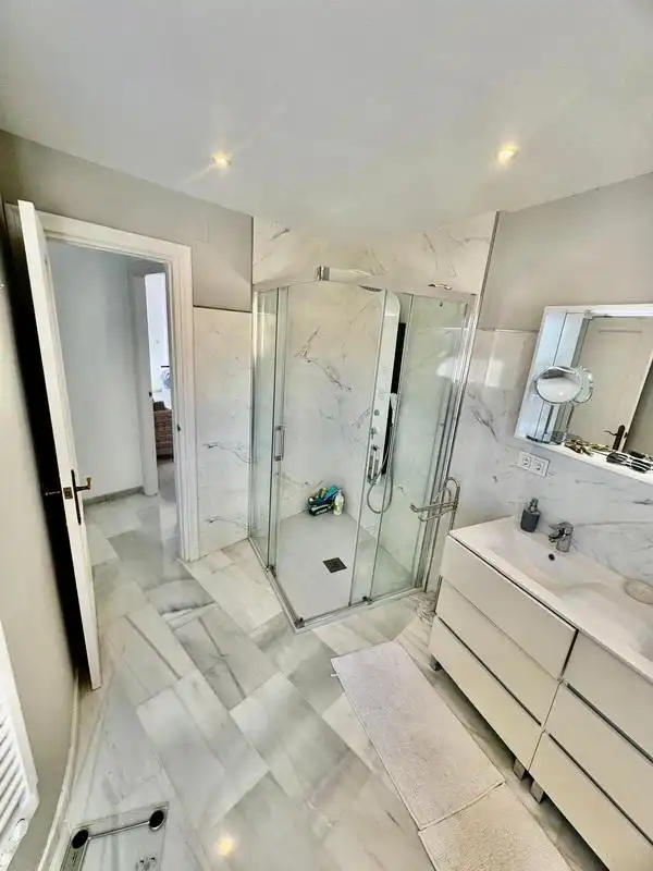 Baño de Casa o chalet en venta en Almuñécar con Aire acondicionado, Terraza y Piscina