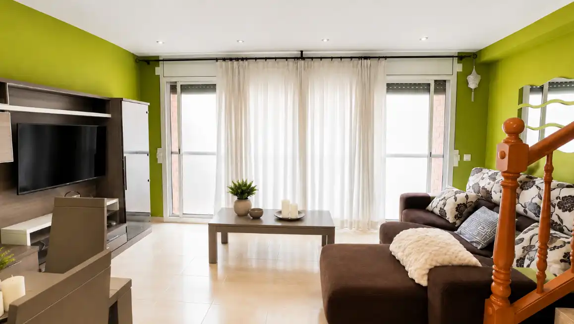 Sala de estar de Casa adosada en venta en Cambrils con Aire acondicionado, Calefacción y Jardín privado