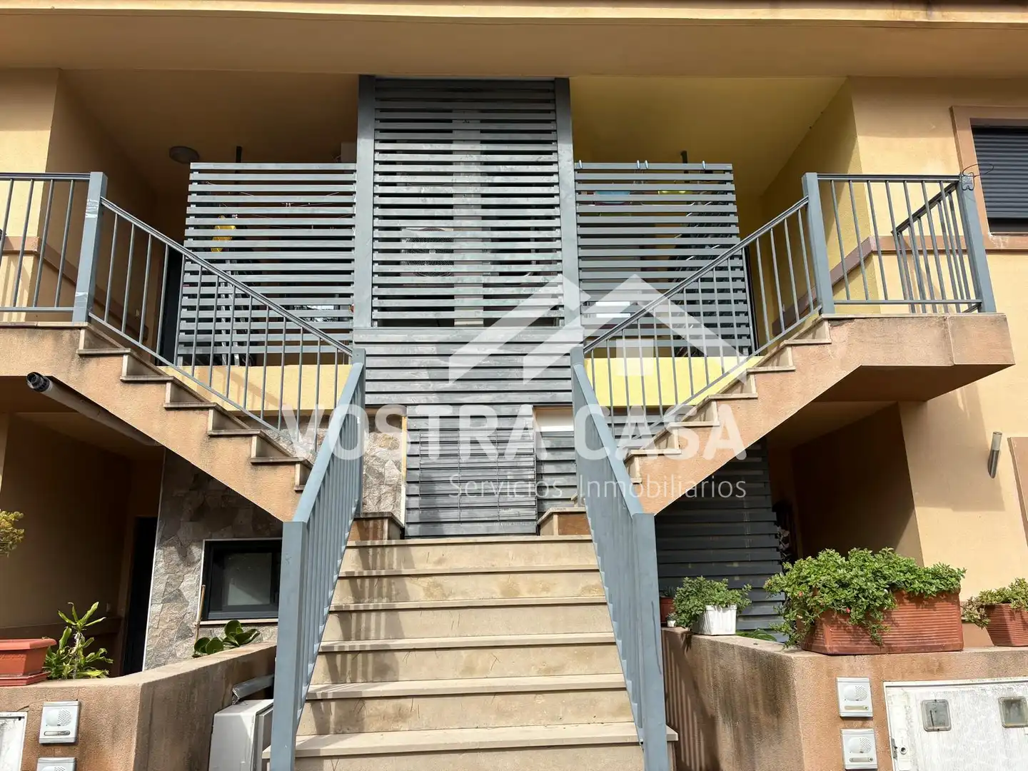 Balcony of Apartments for rent in El Bosque  