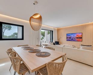 Dining room of Duplex for sale in Marbella  with Air Conditioner, Terrace and Swimming Pool