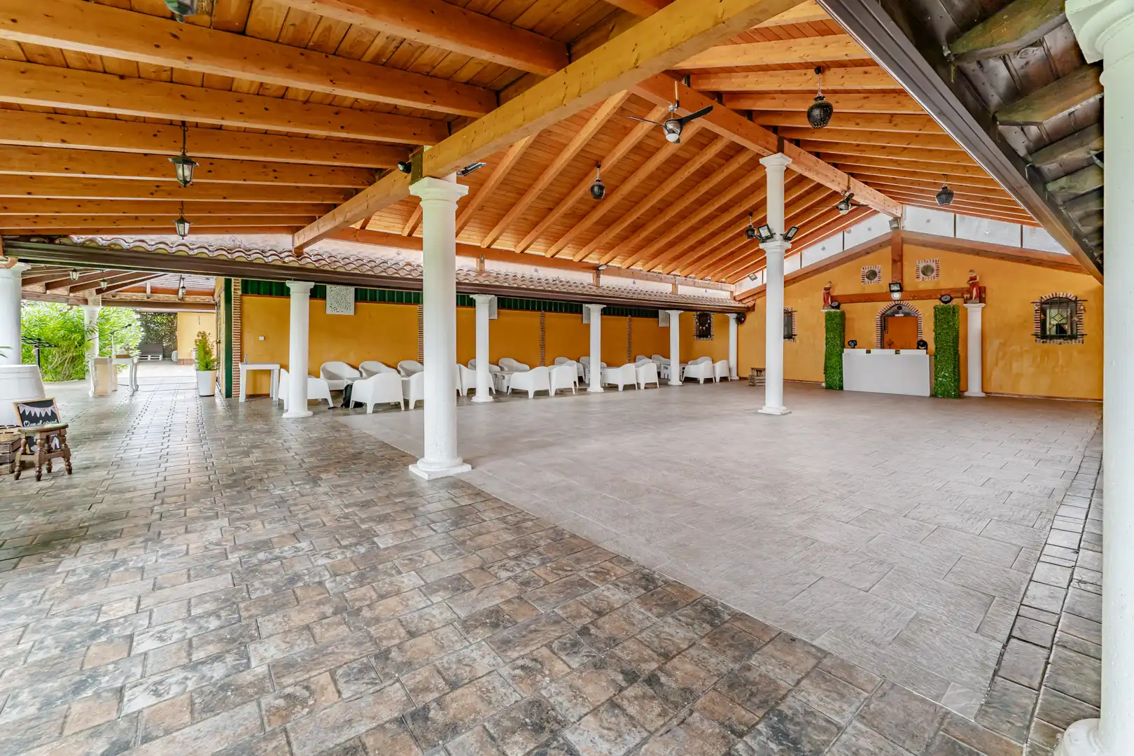 Finca rústica en venta en Laguna de Duero con Aire acondicionado, Calefacción y Jardín privado