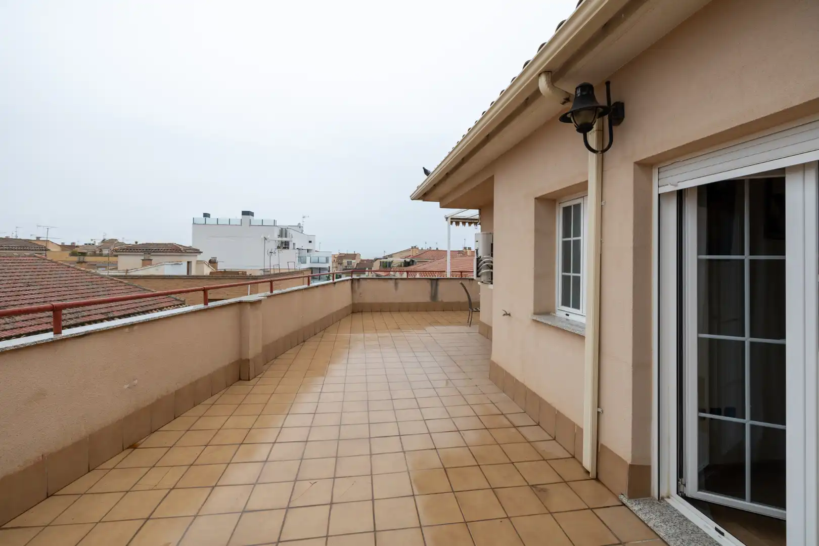 Ático con terraza en alquiler en Calle la Esperanza 27