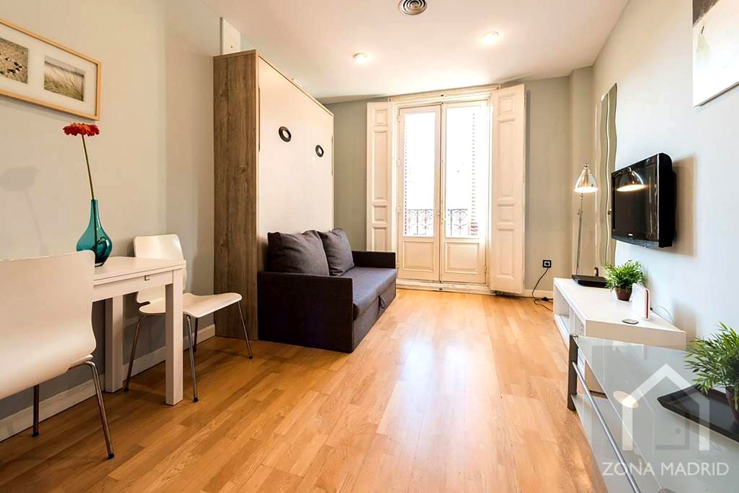 Dormitori de Estudi en venda en  Madrid Capital amb Moblat