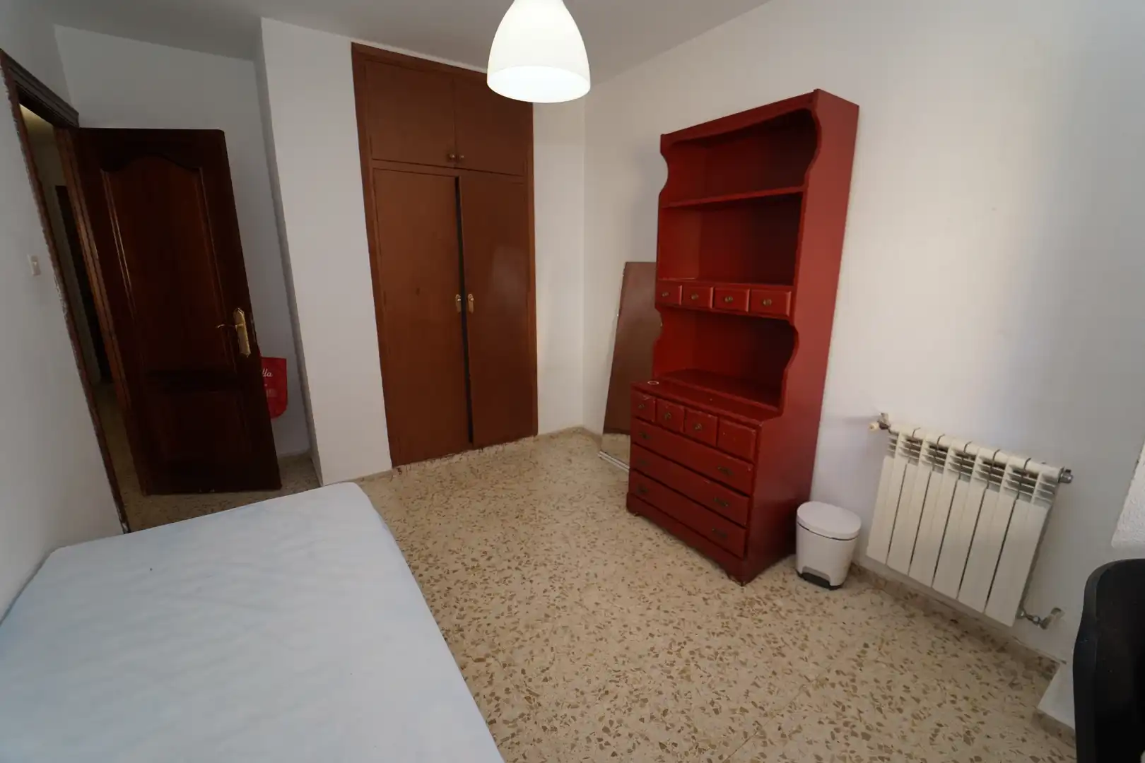 Schlafzimmer von Wohnung zur Miete in Granada mit Heizung, Möbliert und Ofen