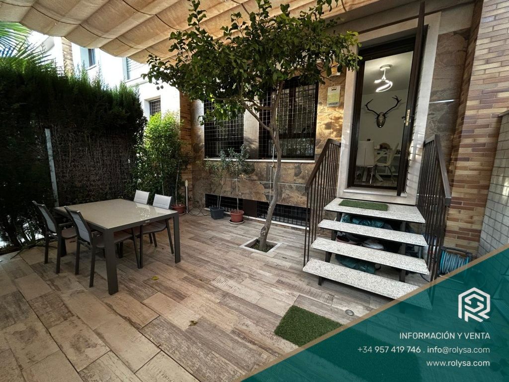 Terrace of Single-family semi-detached for sale in  Córdoba Capital  with Air Conditioner, Heating and Private garden