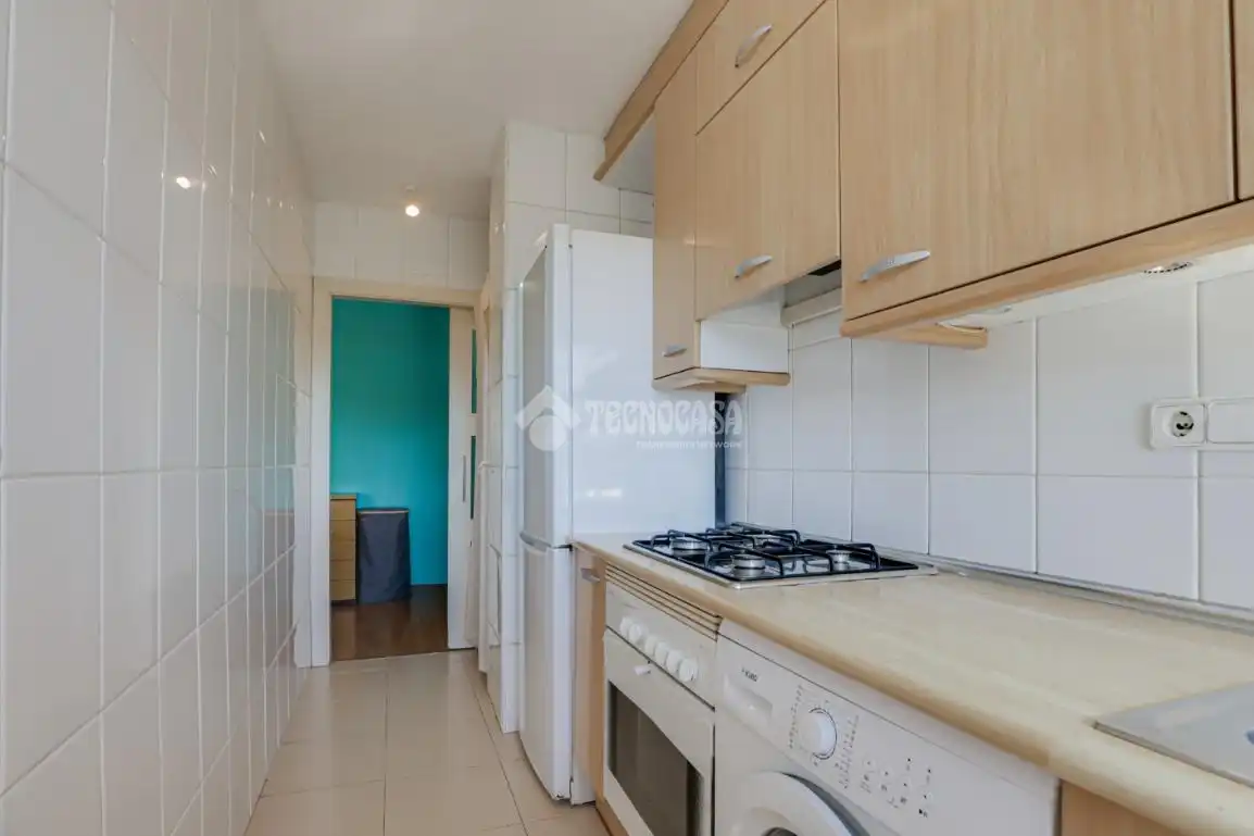 Cocina de Piso en venta en Sant Feliu de Llobregat con Aire acondicionado y Balcón