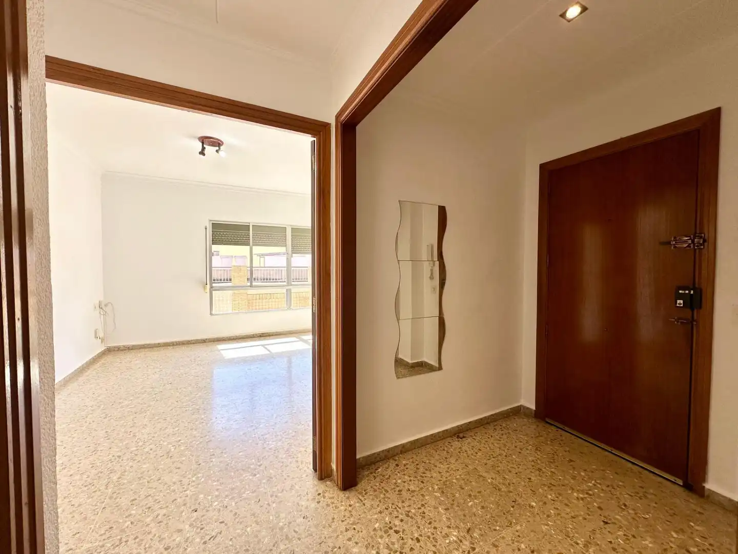 Flat for sale in Carlet  with Balcony