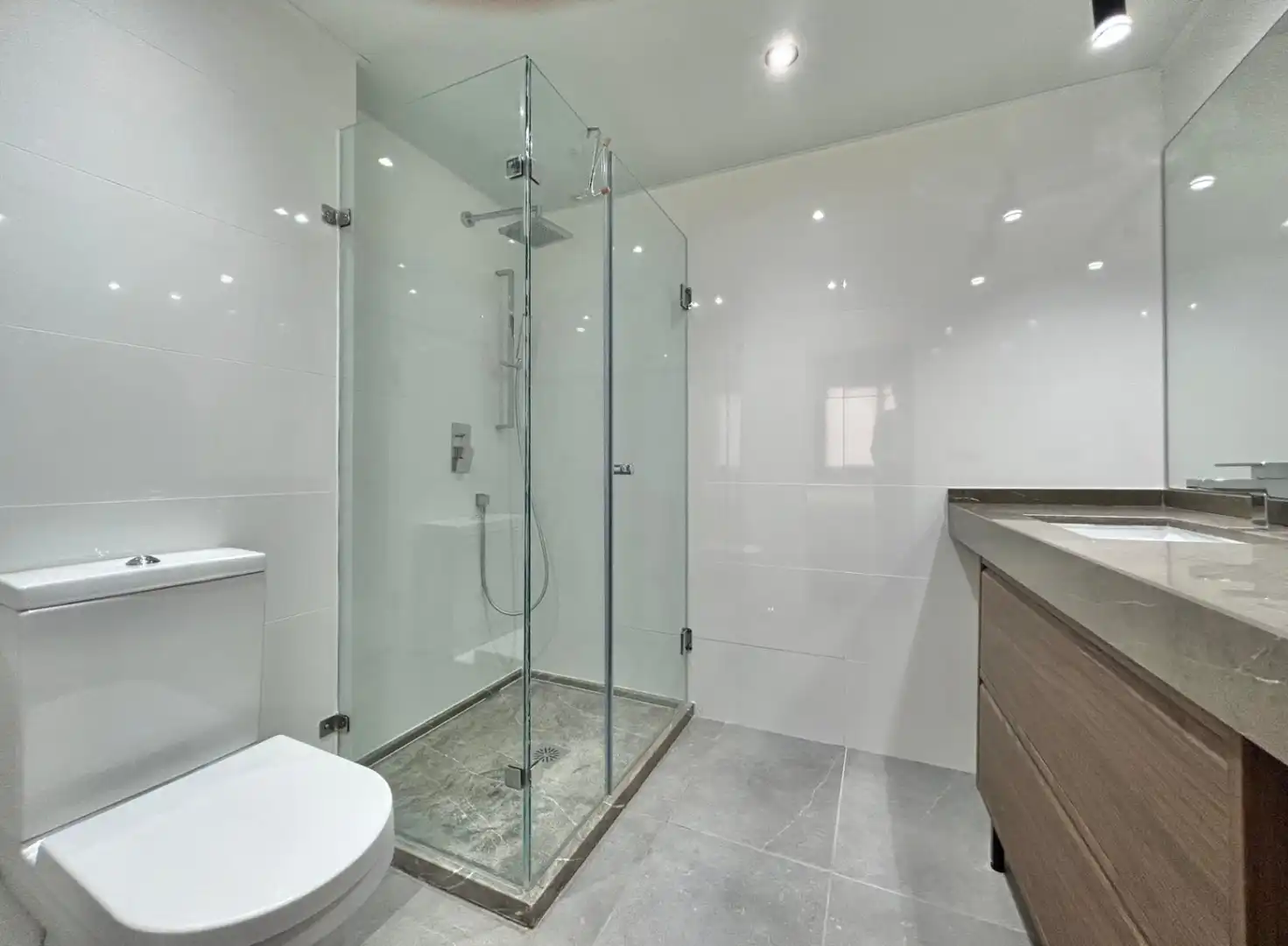 Bany de Apartament en venda en Málaga amb Aire condicionat, Calefacció i Terrassa