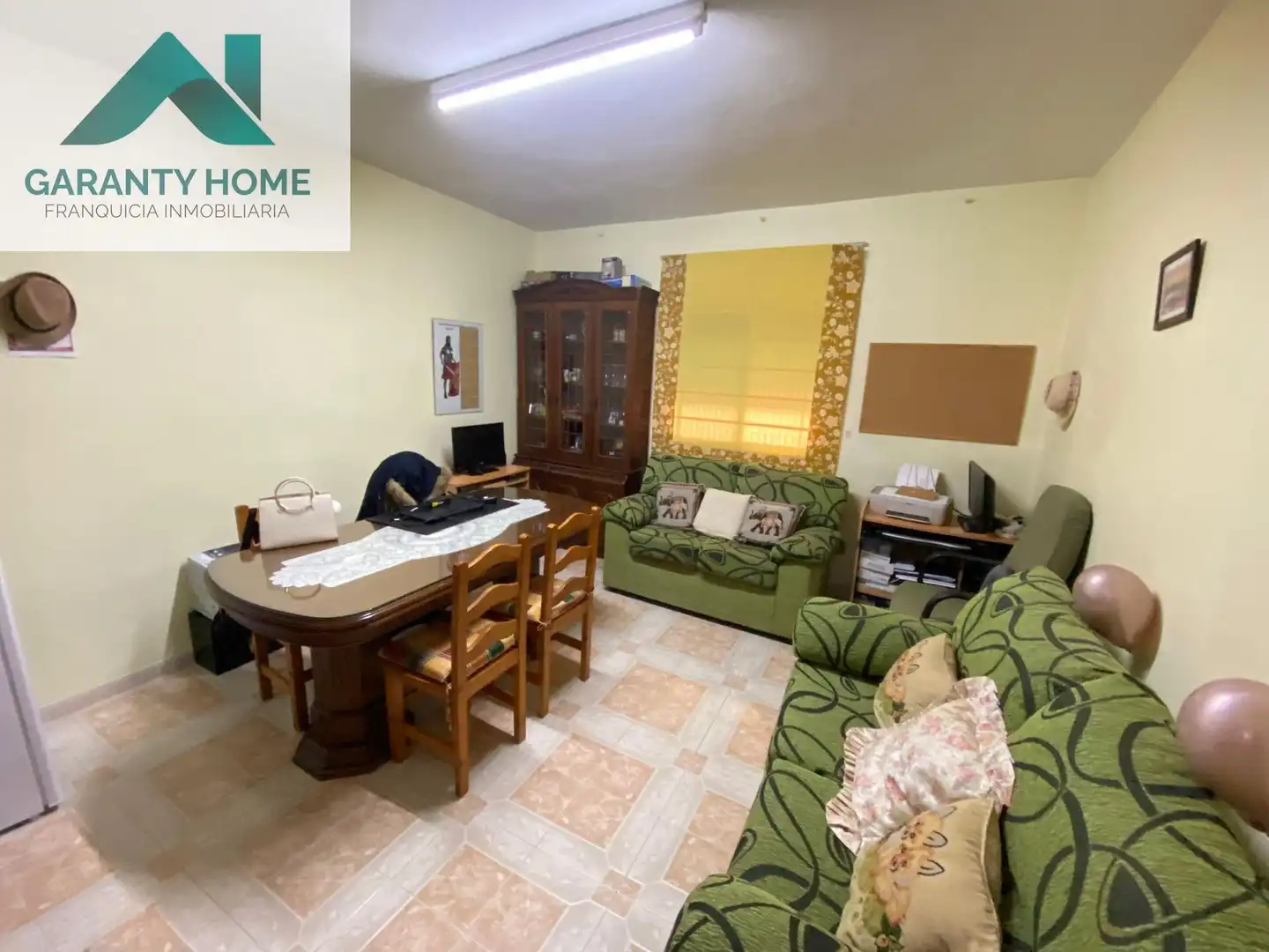 Sala de estar de Casa o chalet en venta en Lucena con Aire acondicionado, Jardín privado y Terraza
