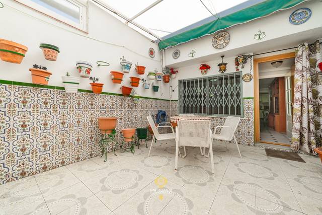 Casa adosada en Venta en Calle de Peñarroya en Entrevías