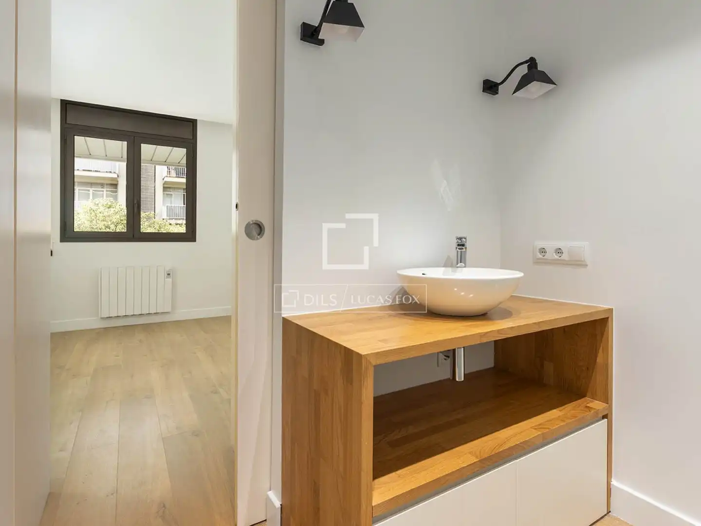 Bany de Pis en venda en Barcelona amb Aire condicionat, Calefacció i Parquet