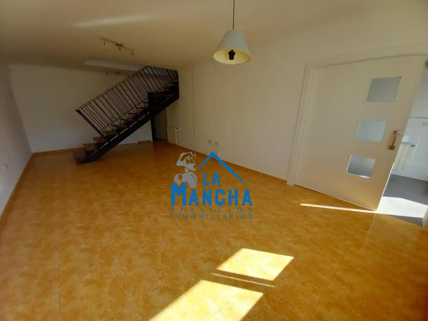 Casa a schiera con terrazza in vendita a Madrigueras, imagen 7