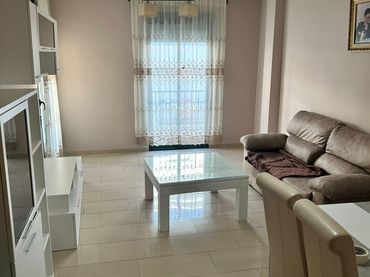 Appartamento con balcone in vendita a Alcaudete