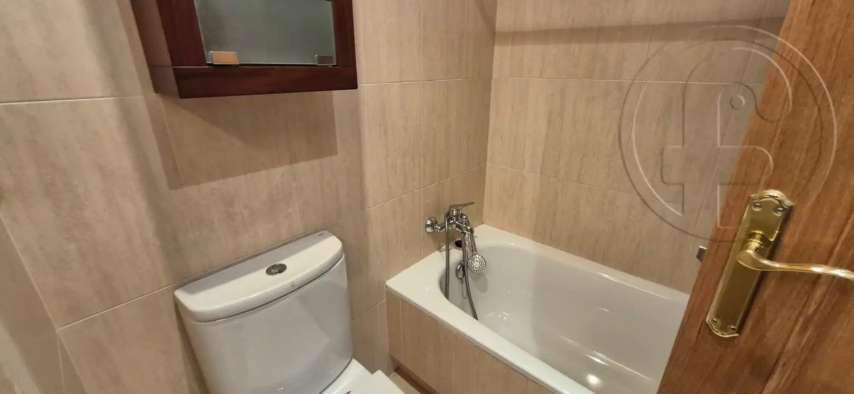 Bany de Pis de lloguer en Santander amb Calefacció, Traster i Rentadora