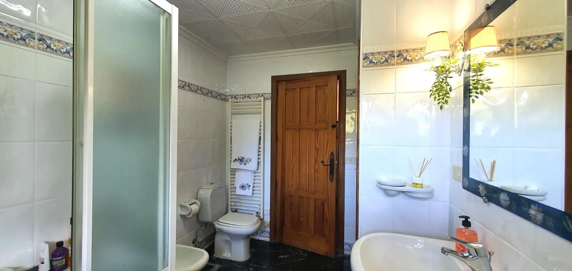 Bany de Casa o xalet en venda en Sant Joan d'Alacant amb Aire condicionat, Calefacció i Jardí privat