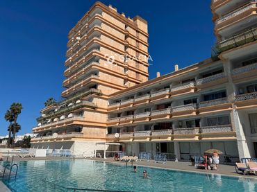 Pis amb piscina en venda a Noelia Afonso Cabrera
